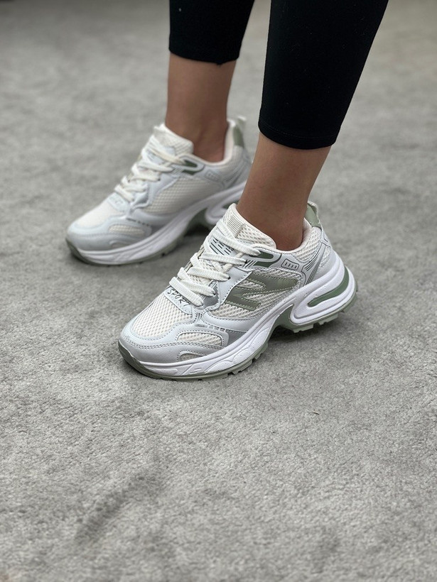 کتونی new balance کتونی زنانه نیوبالانس